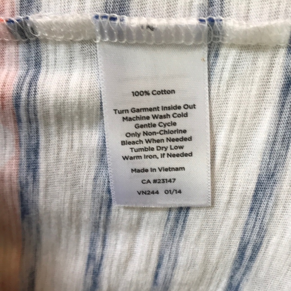 Talbots tee - Picture 4 of 4